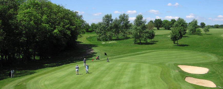 Wycombe Heights Golf Centre